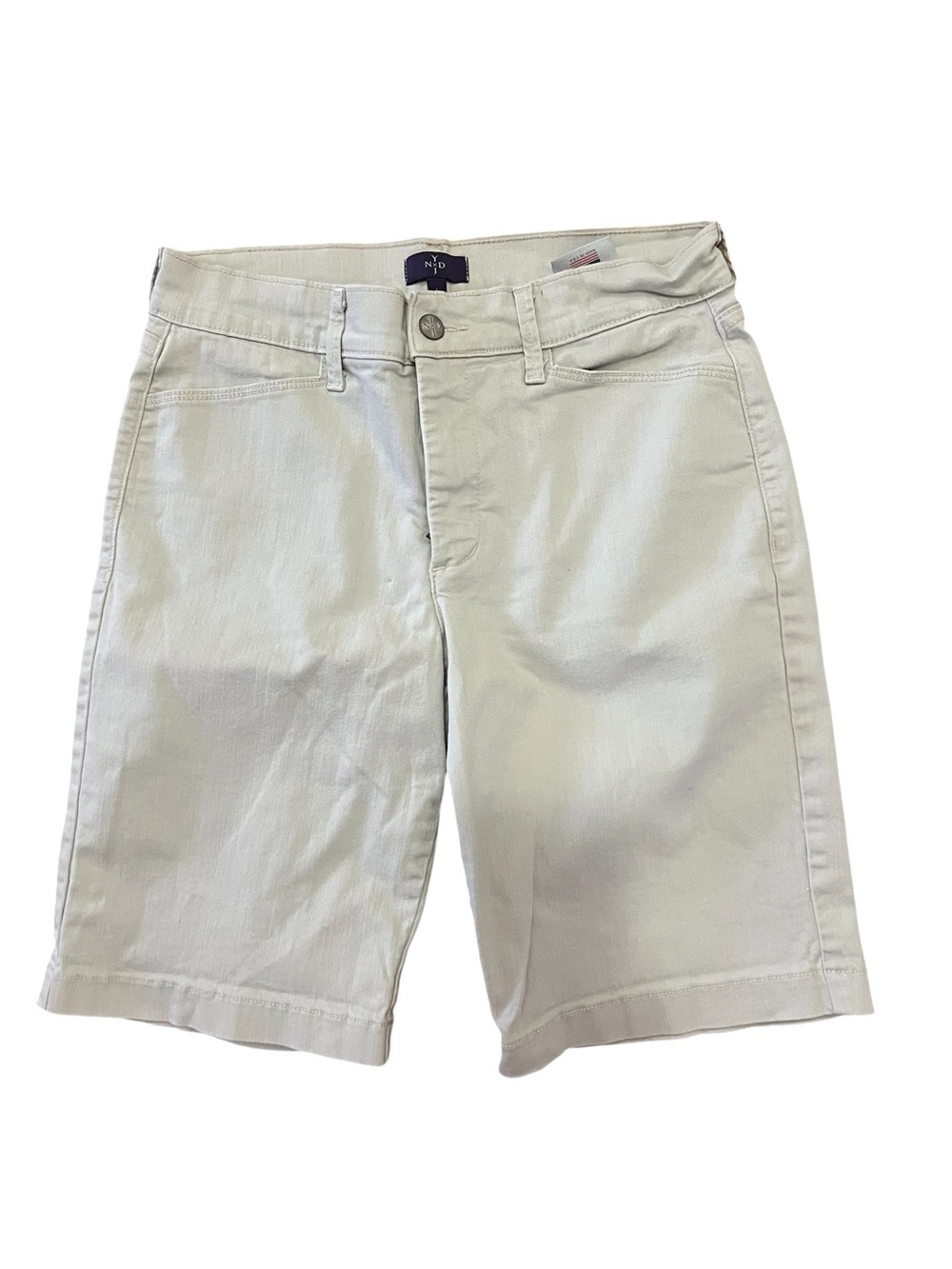 NYDJ jeans style light beige Bermuda shorts size 6